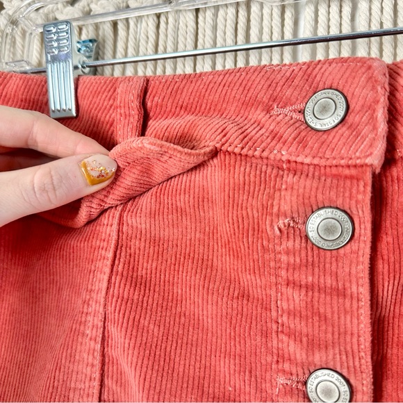 SO Coral Corduroy Button Front Skirt Size 28 JR 7 - Picture 7 of 8